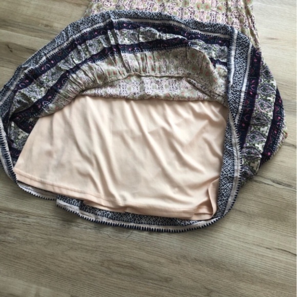 Doe & Rae Pink Ruffled Tiered Halter Sundress - Picture 2 of 8